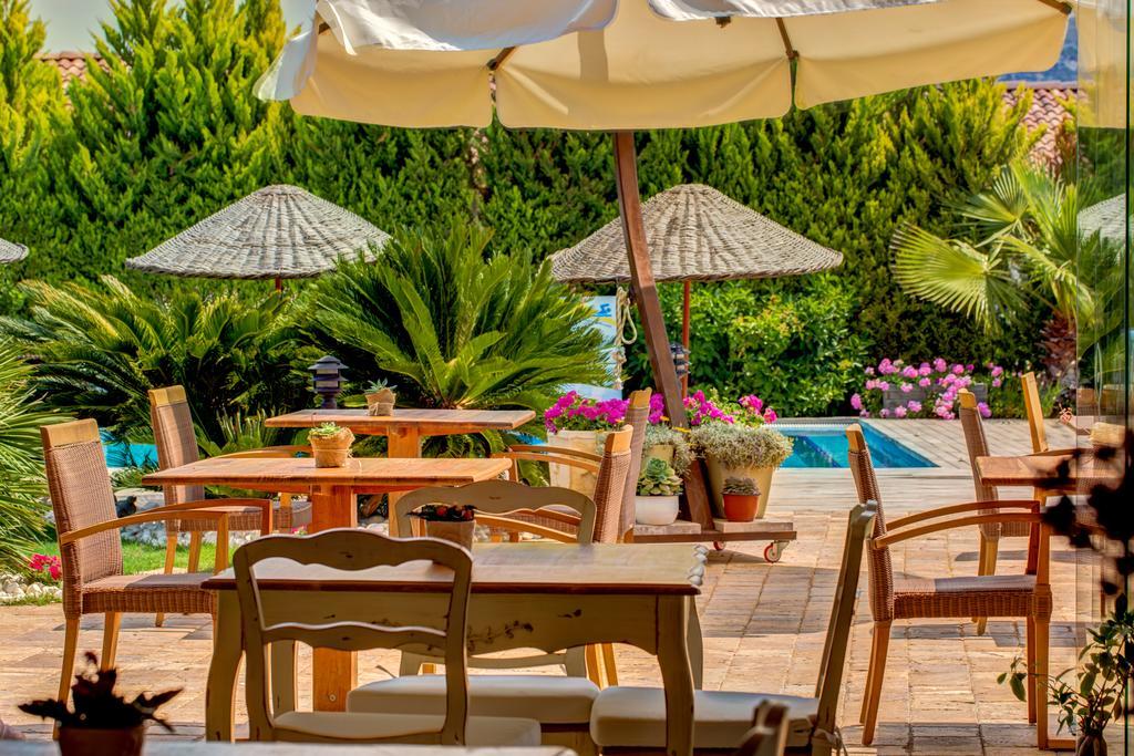 Alacati Kapari Hotel - Special Category Luaran gambar