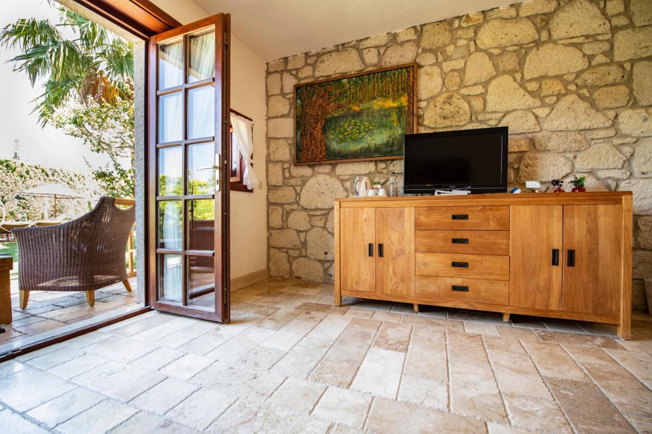 Alacati Kapari Hotel - Special Category Luaran gambar